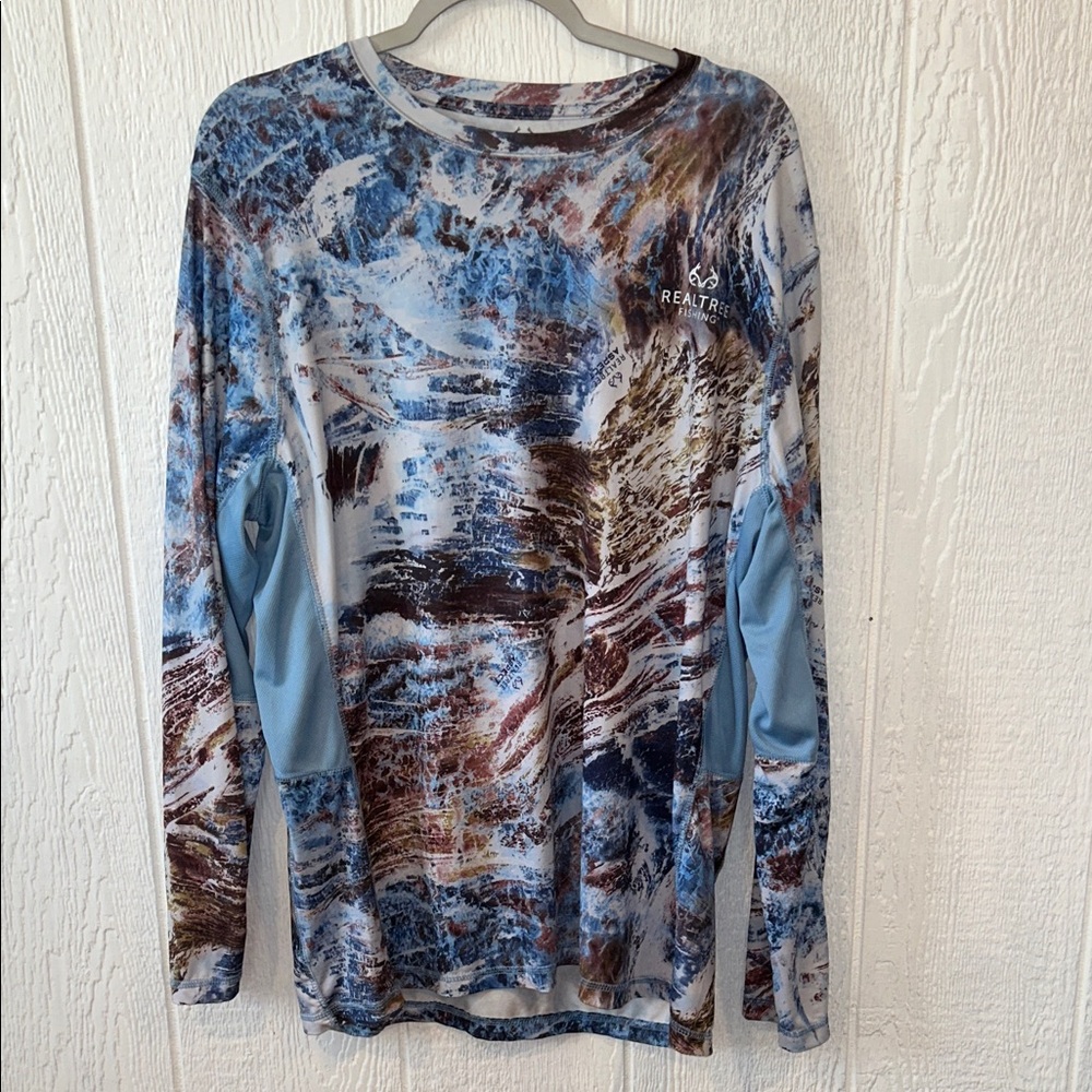 Real tree Men’s Long Sleeve Performance Fishing Tee